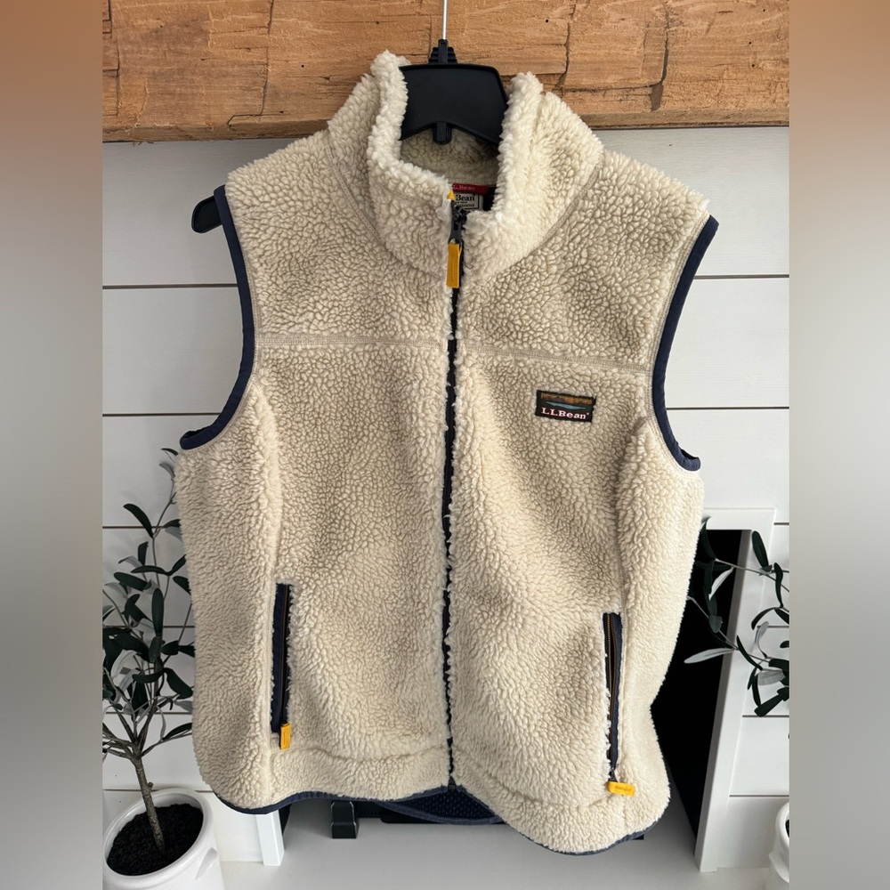 L.L. Bean Cream Sherpa Fleece Vest with Navy Trim